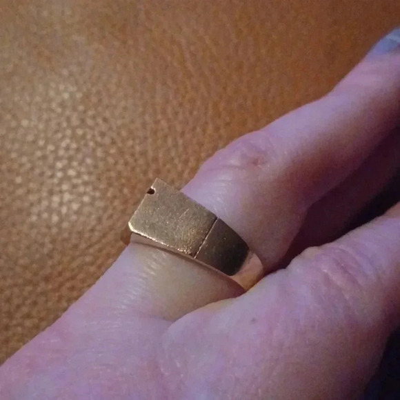 💙🌹Gold plated men's ring - Picture 5 of 9